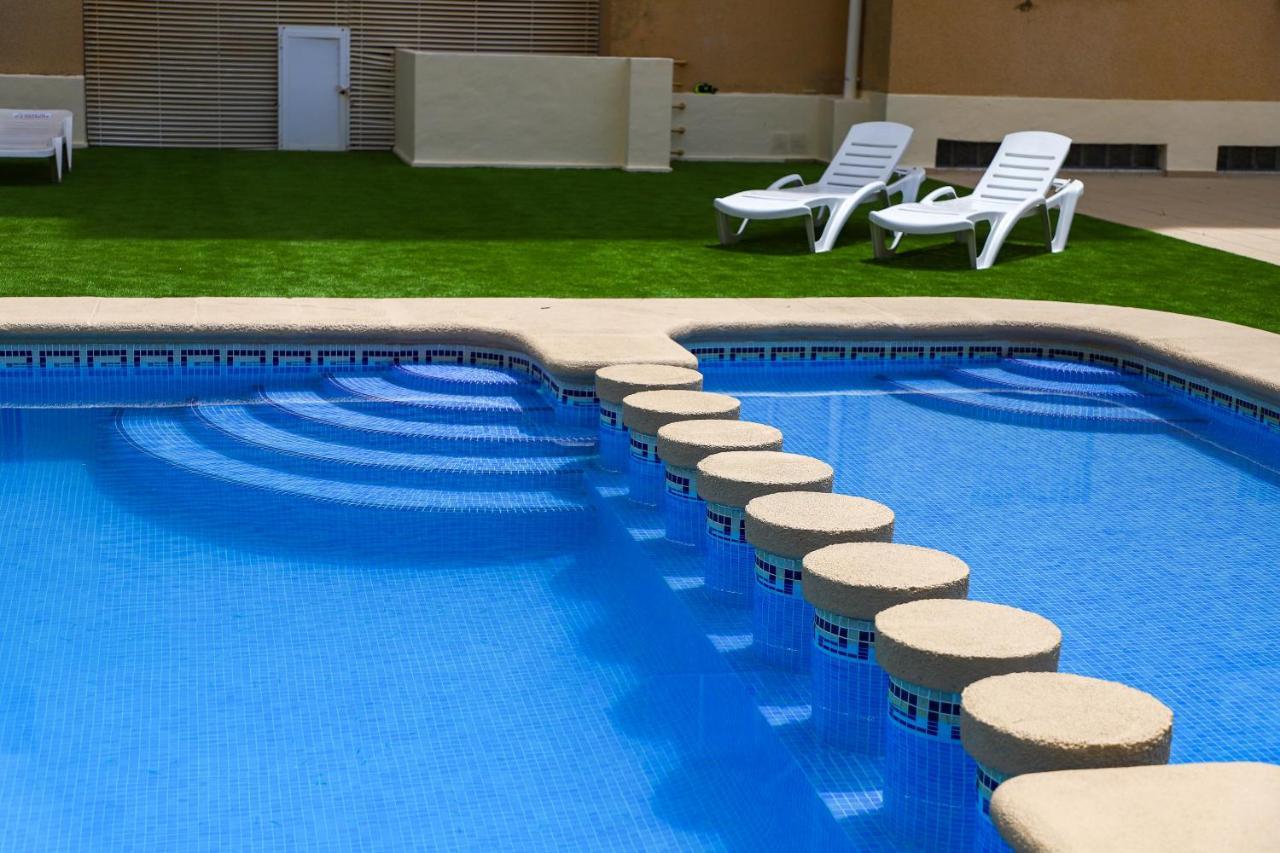 Calmo Singular Apartments غانديا المظهر الخارجي الصورة