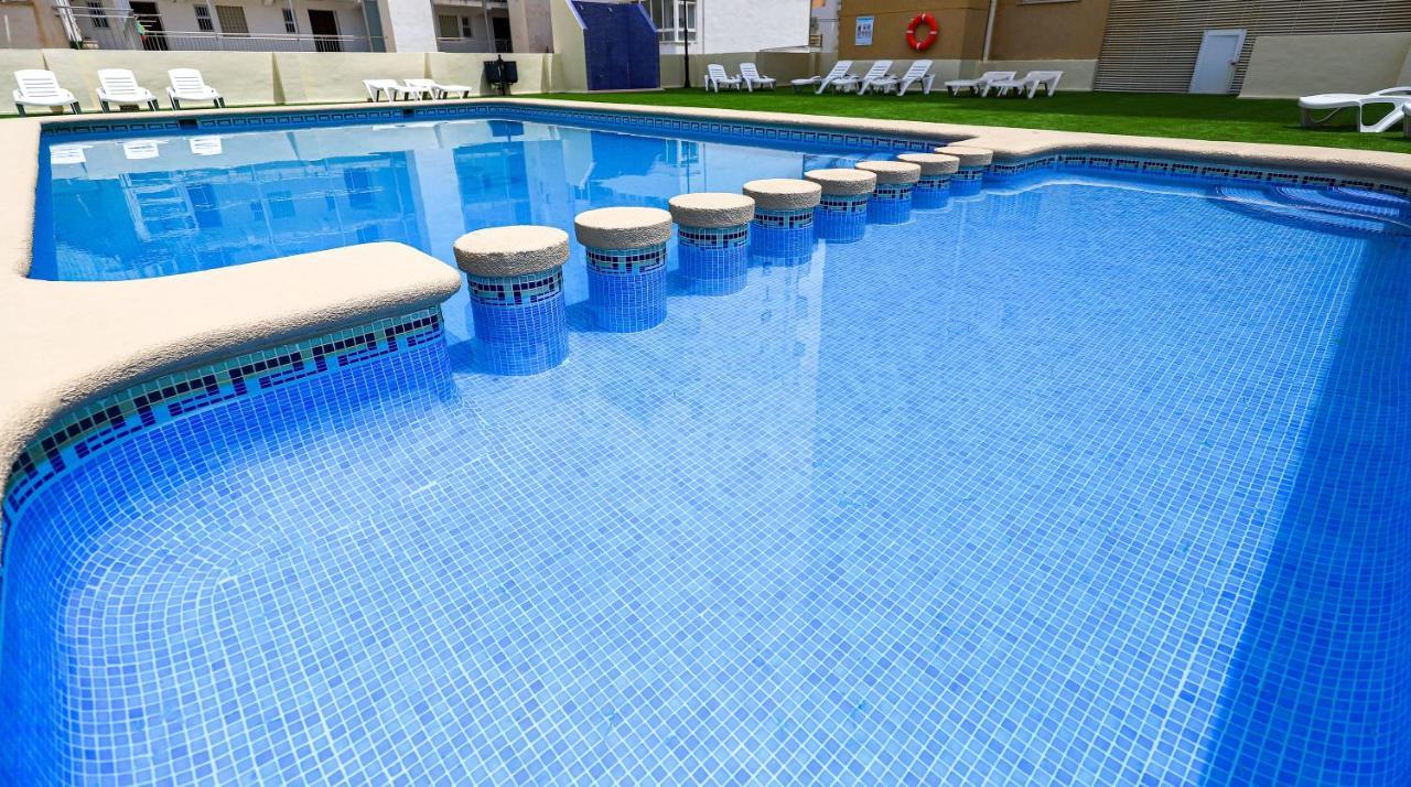 Calmo Singular Apartments غانديا المظهر الخارجي الصورة