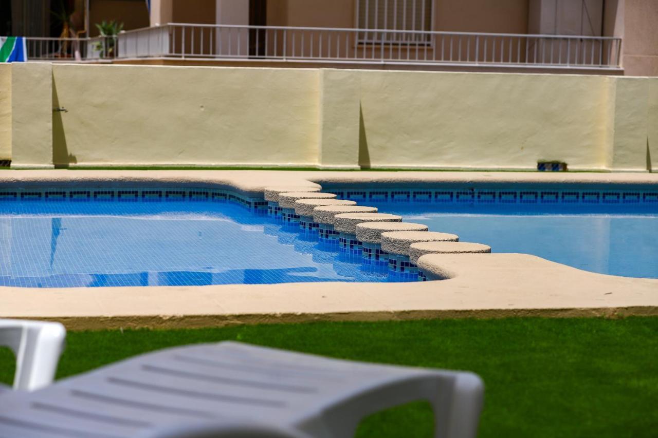 Calmo Singular Apartments غانديا المظهر الخارجي الصورة