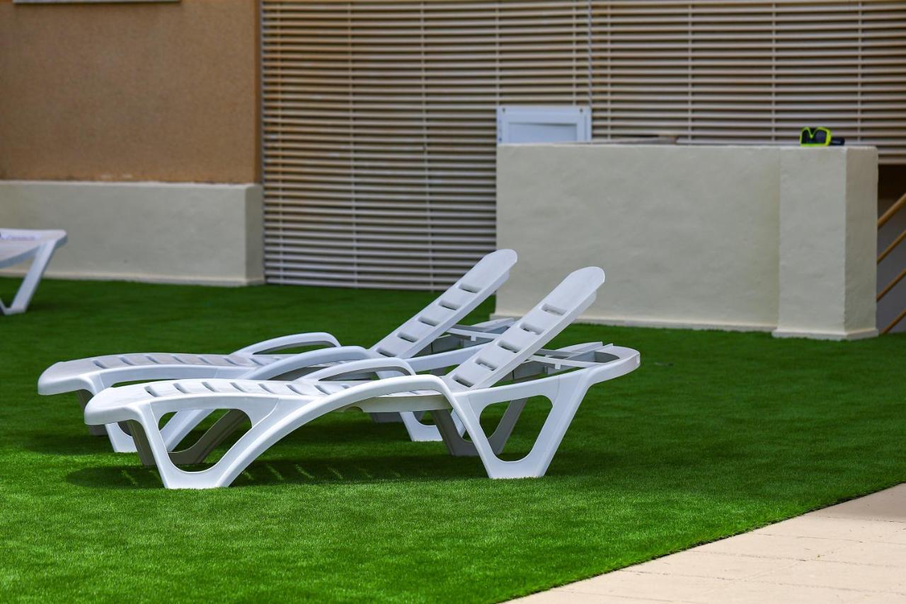 Calmo Singular Apartments غانديا المظهر الخارجي الصورة