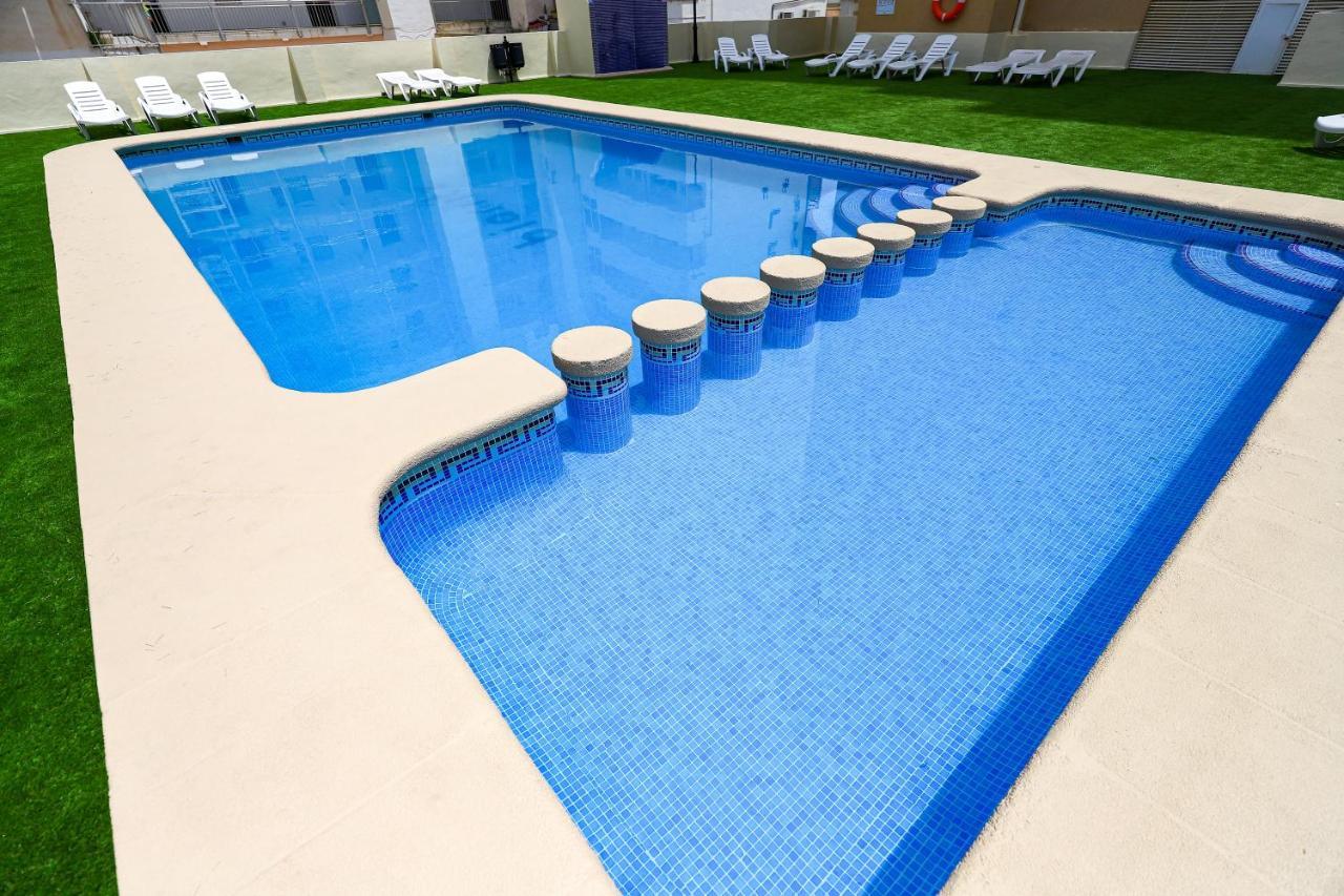 Calmo Singular Apartments غانديا المظهر الخارجي الصورة