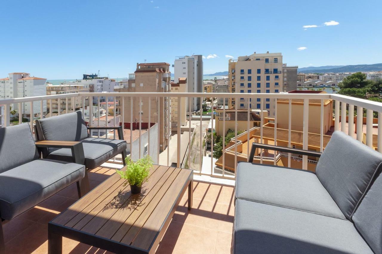 Calmo Singular Apartments غانديا المظهر الخارجي الصورة