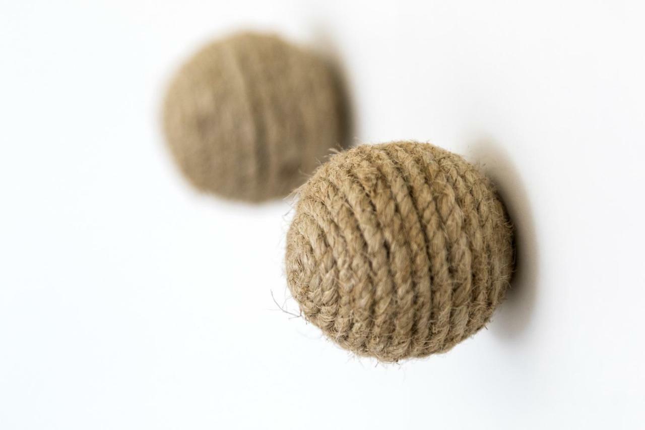 Calmo Singular Apartments غانديا الغرفة الصورة