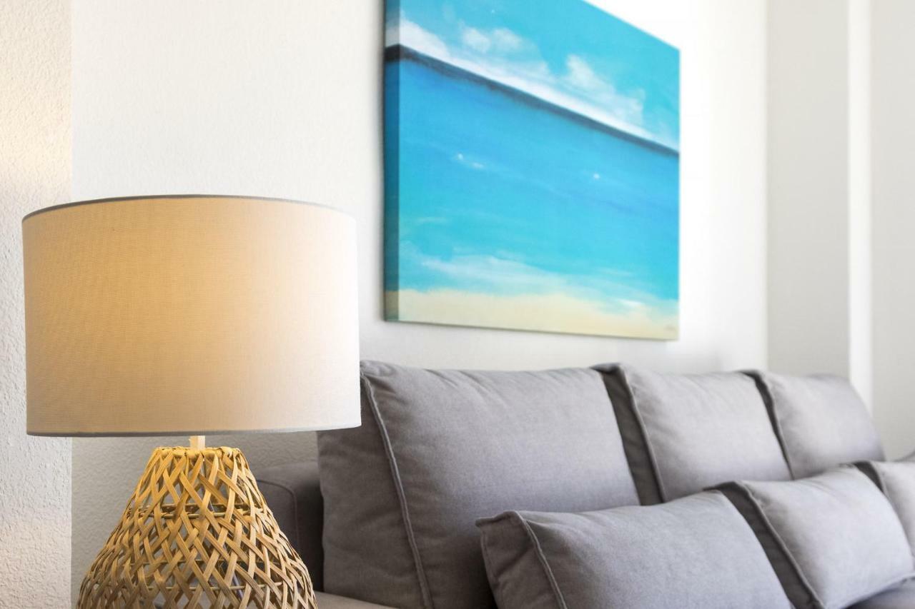 Calmo Singular Apartments غانديا المظهر الخارجي الصورة