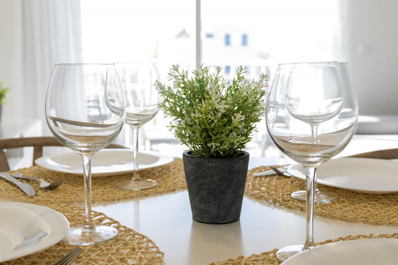 Calmo Singular Apartments غانديا المظهر الخارجي الصورة
