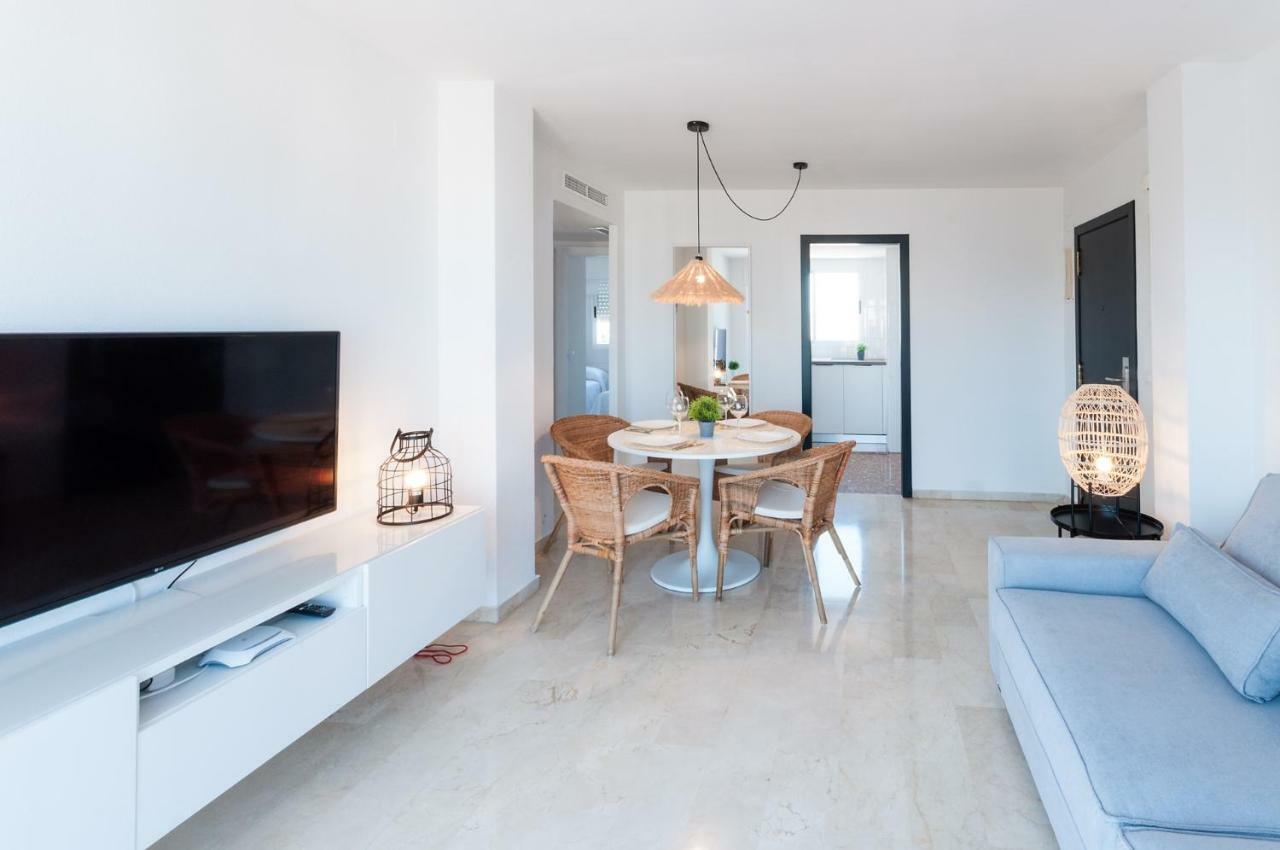 Calmo Singular Apartments غانديا المظهر الخارجي الصورة